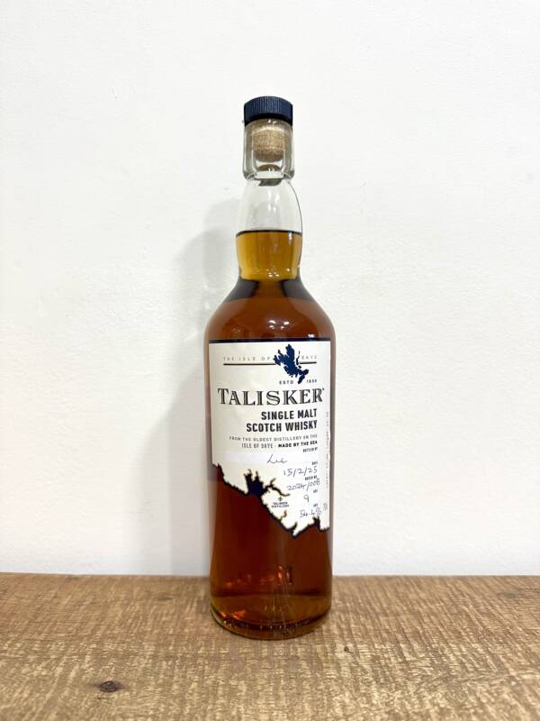 Talisker Hand Filled 9YO Rejuvenated Red Wine Cask 54.5% / 70cl